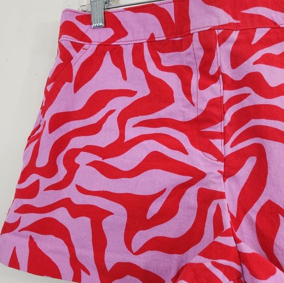 Spanx On-the-Go Printed Shorts colorful zebra animal print pink and red - Picture 4 of 6